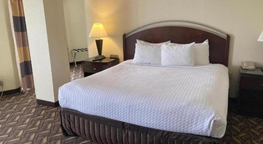 Radisson Hotel Austin - University Bagian luar foto