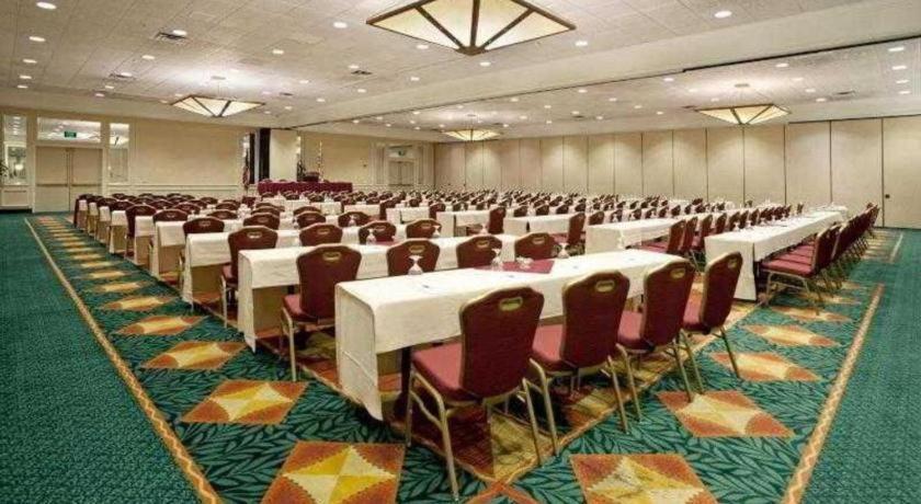 Radisson Hotel Austin - University Bagian luar foto