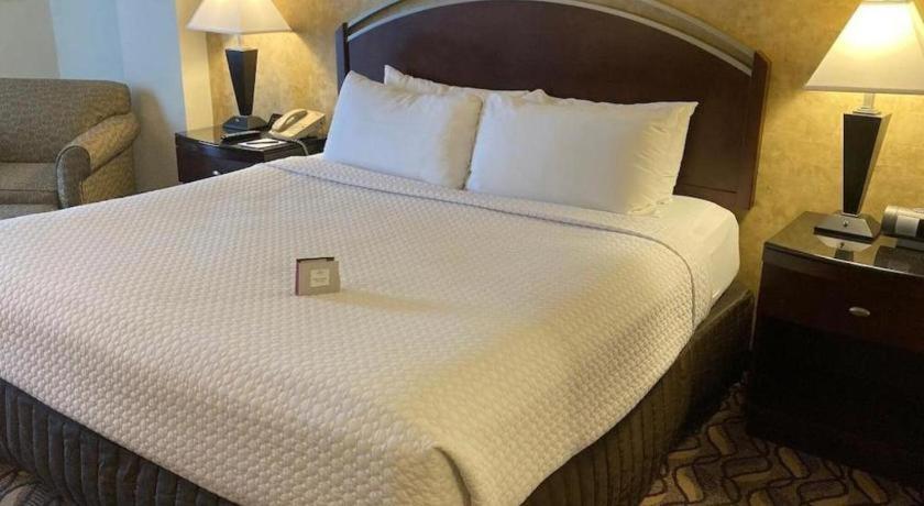 Radisson Hotel Austin - University Bagian luar foto