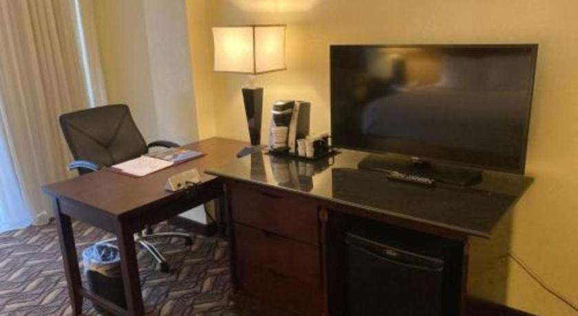 Radisson Hotel Austin - University Bagian luar foto